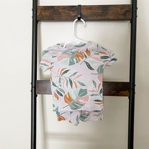 Little Co 9 Month Short Sleeve Pajama set, purple with leaf pattern